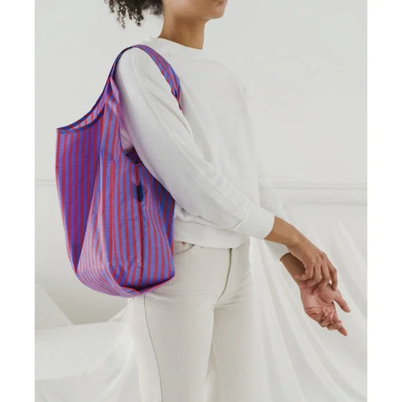 NEW! Baggu Standard Optic Stripe Shopping Bag Reusable Red Purple Stripe J7-7 - Picture 1 of 7
